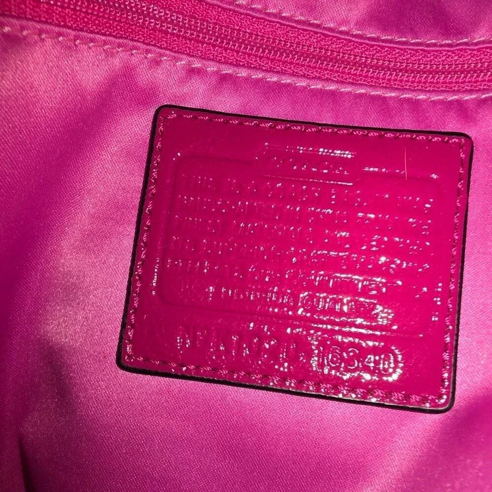 RARE Coach POPPY OMBRÉ Pink‎ Floral Tote with 3 large poppy charms